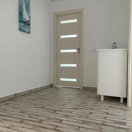 Aqua Blue Mamaia Nord * Năvodari